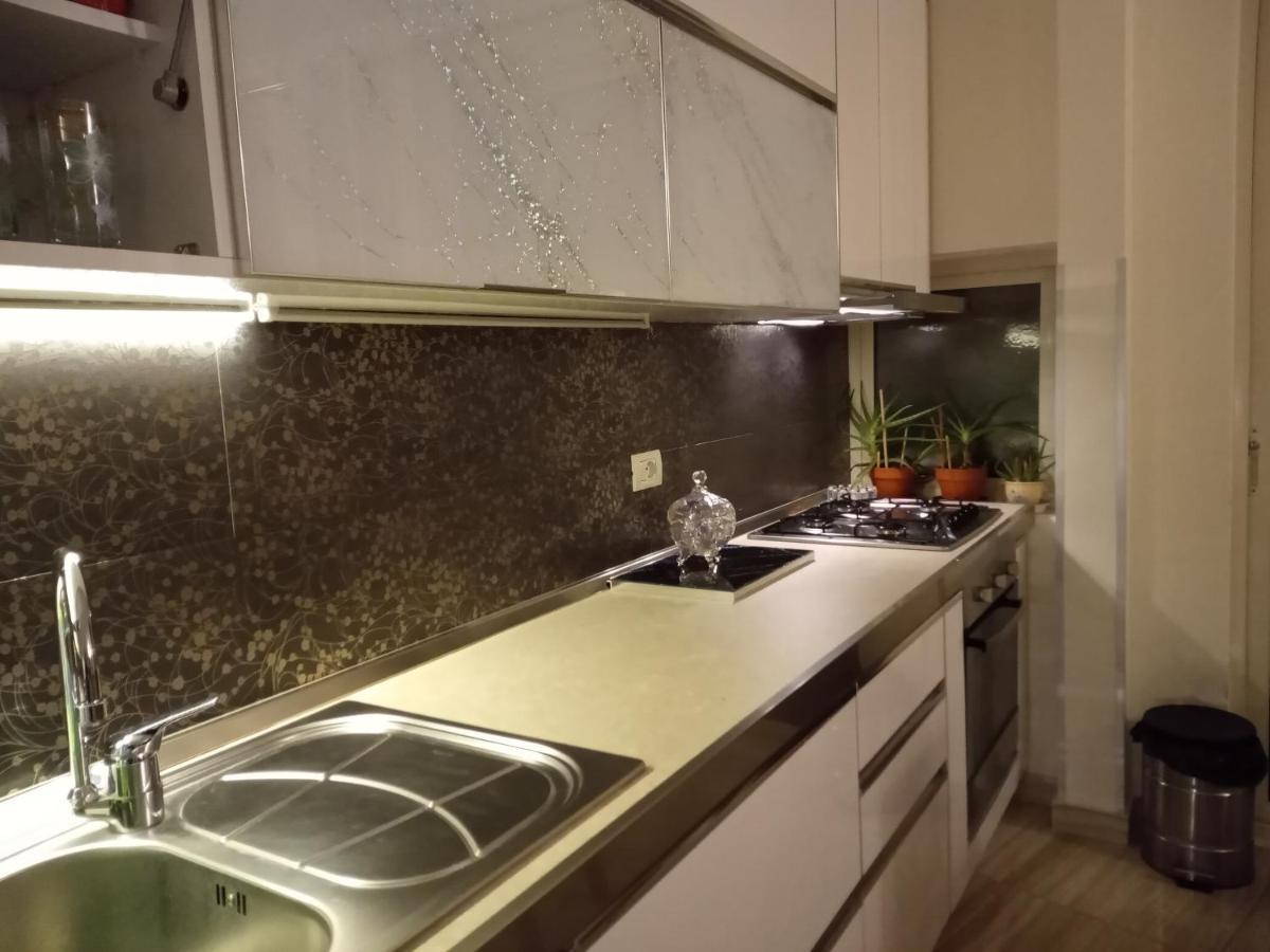 Holiday Center Apartment Shkoder Ngoại thất bức ảnh